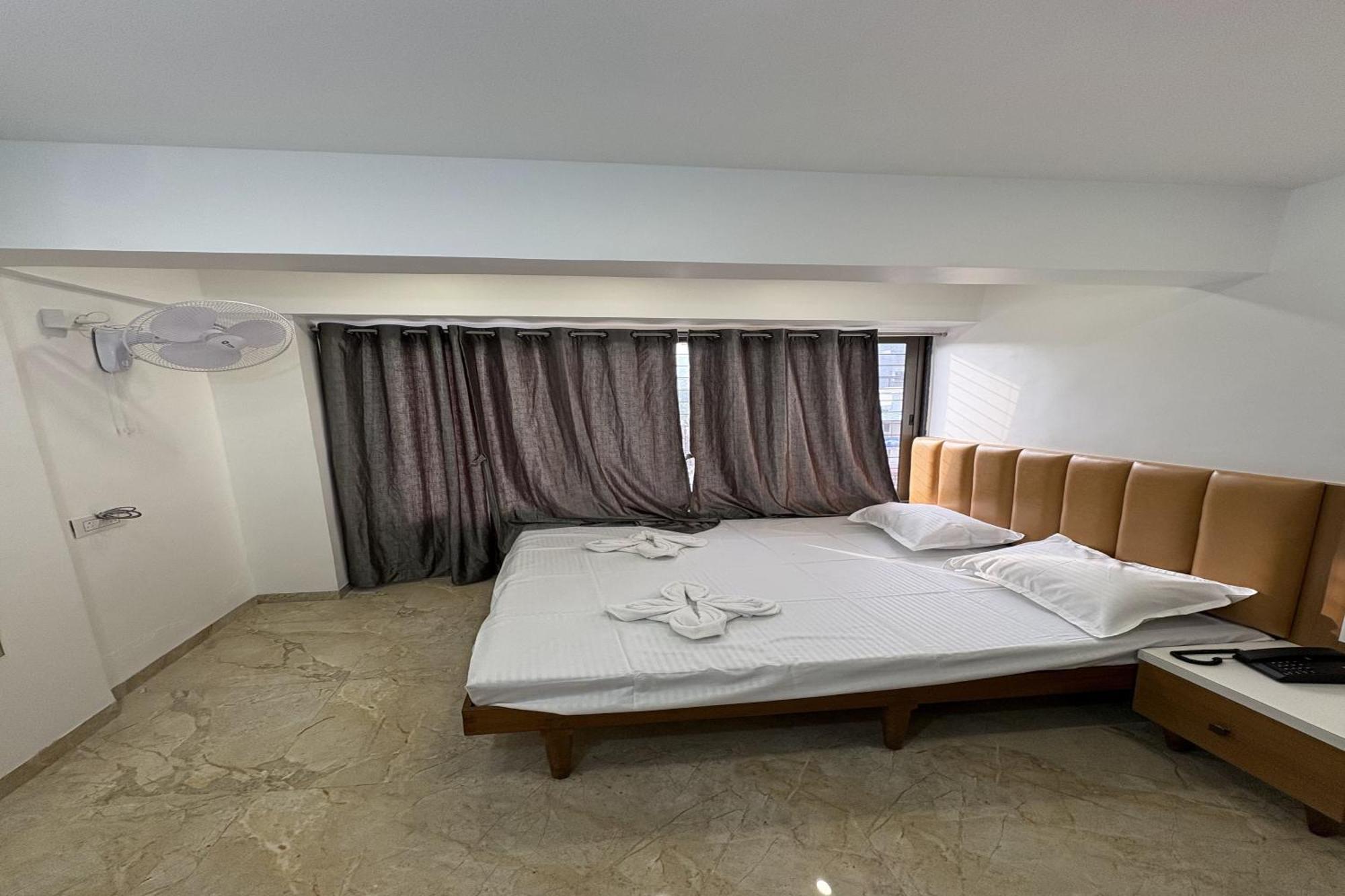 Hotel Ruchi Executive Satara Luaran gambar